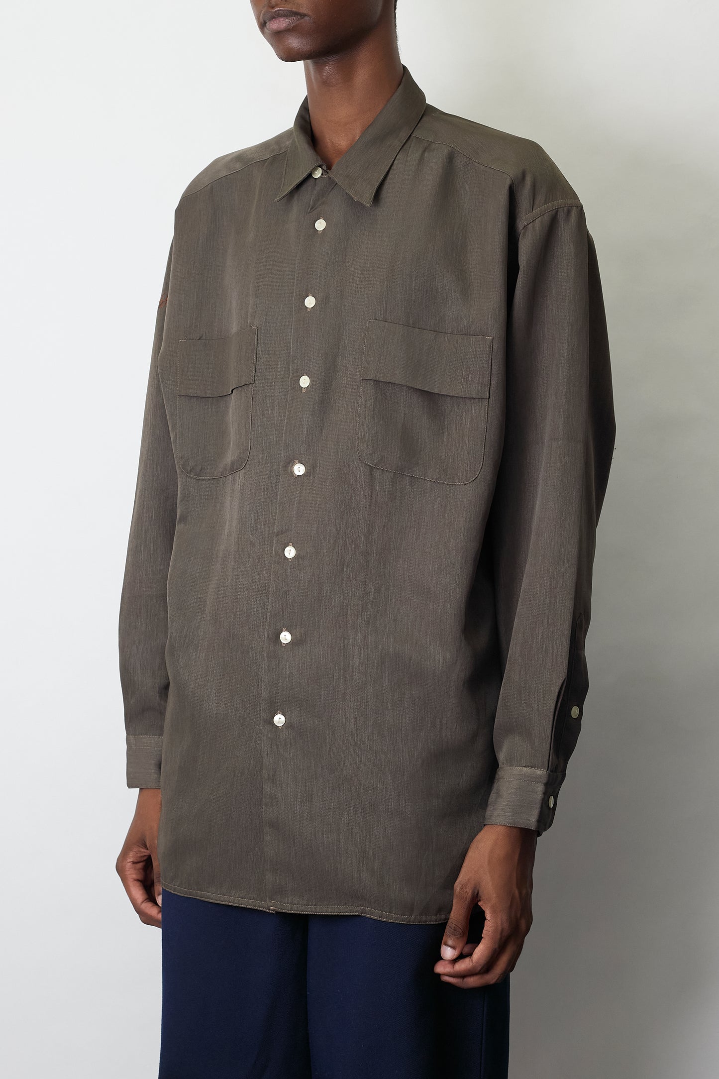 MOSSIMO POLY GABARDINE WIDE SHIRT