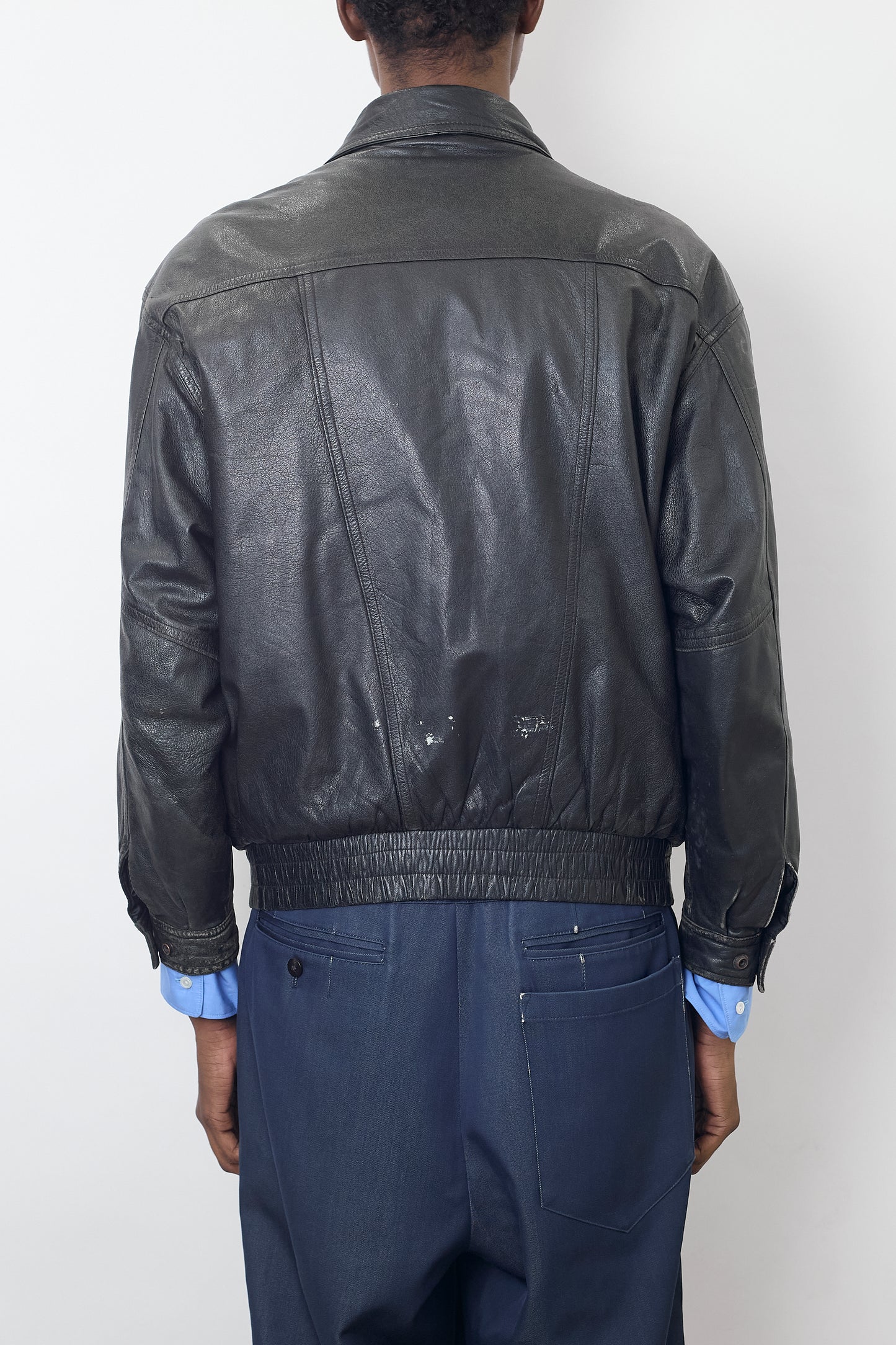 VINTAGE BLACK LEATHER BOMBER JACKET