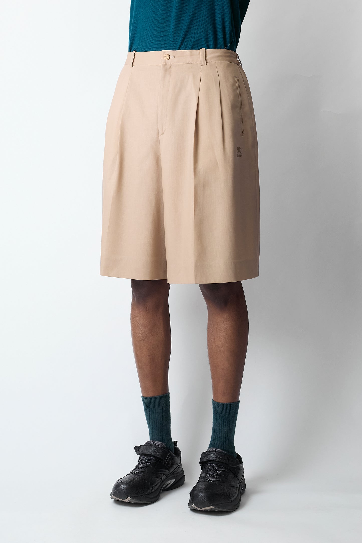 BURBERRY WOOL GABARDINE WIDE SHORT PANTS