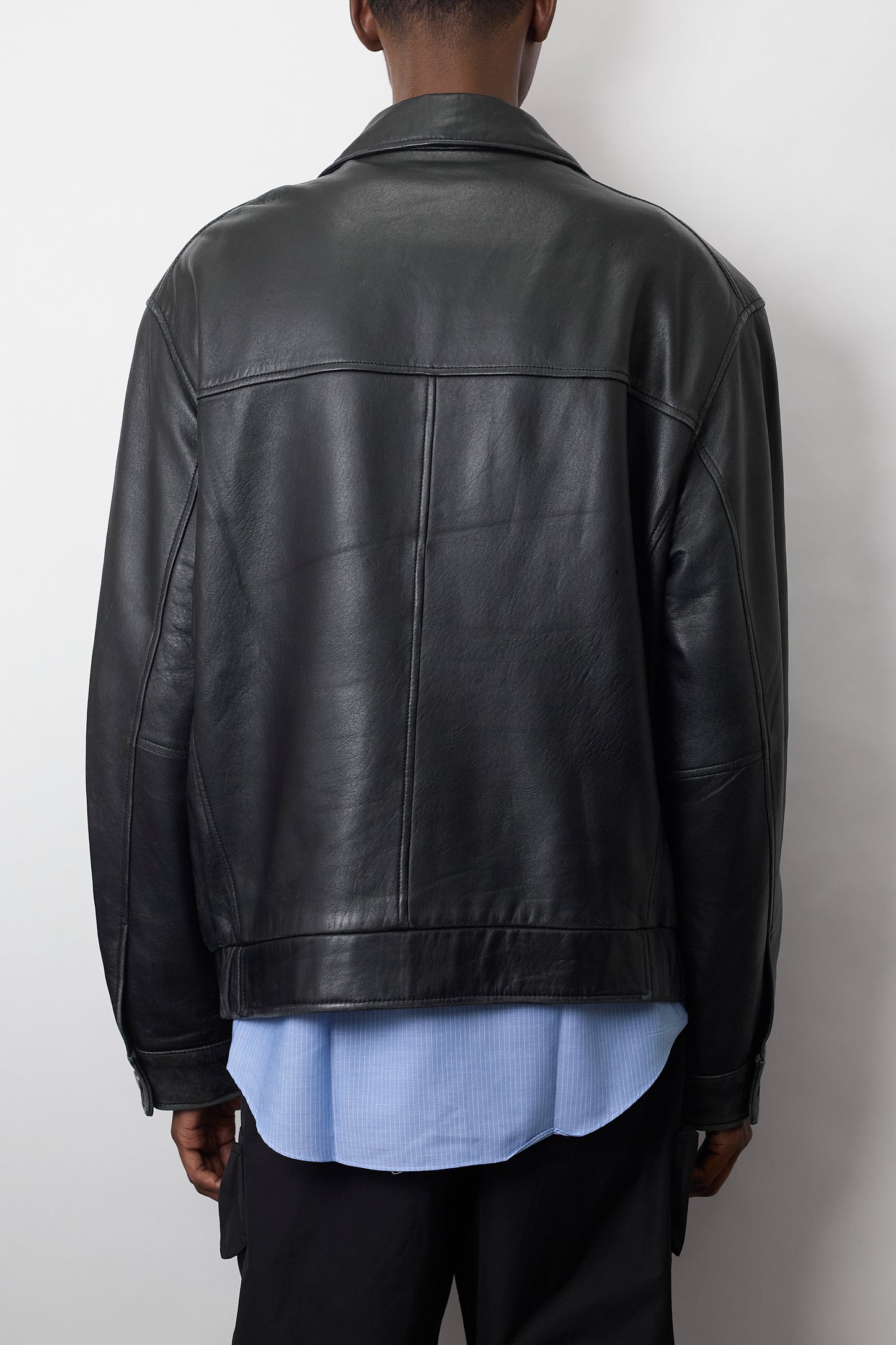 VINTAGE BLACK LEATHER SHORT JACKET