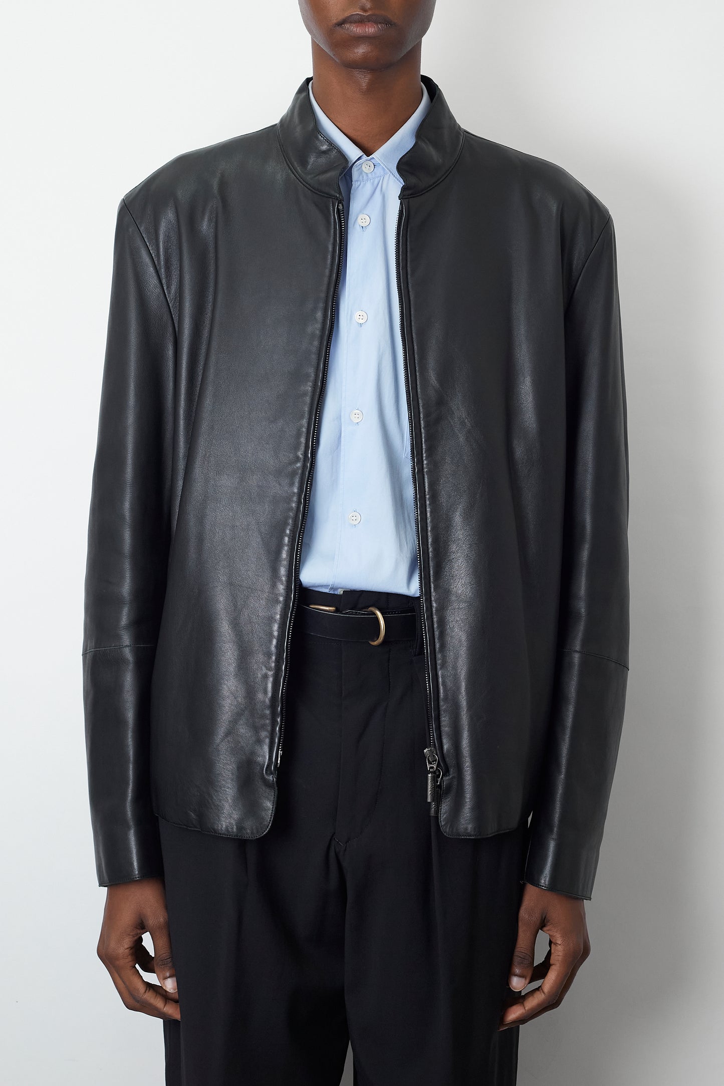 ARMANI COLLEZIONI BLACK LEATHER SHORT JACKET