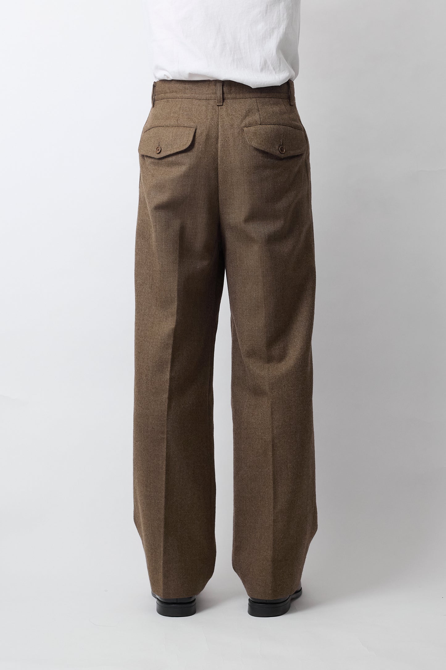 ISSEY MIYAKE MEN BROWN WOOL WIDE PANTS