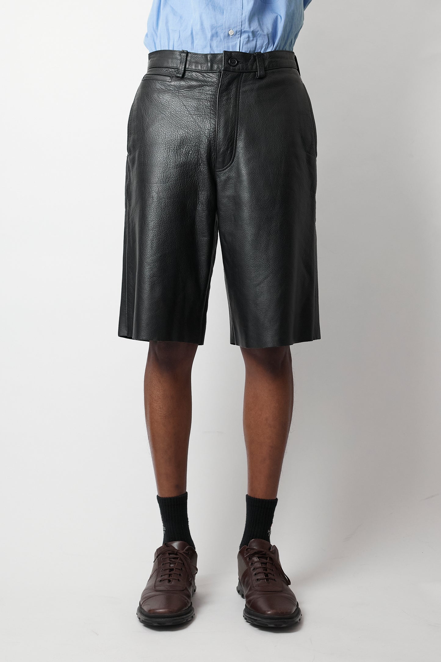 VINTAGE BLACK LEATHER SHORT PANTS