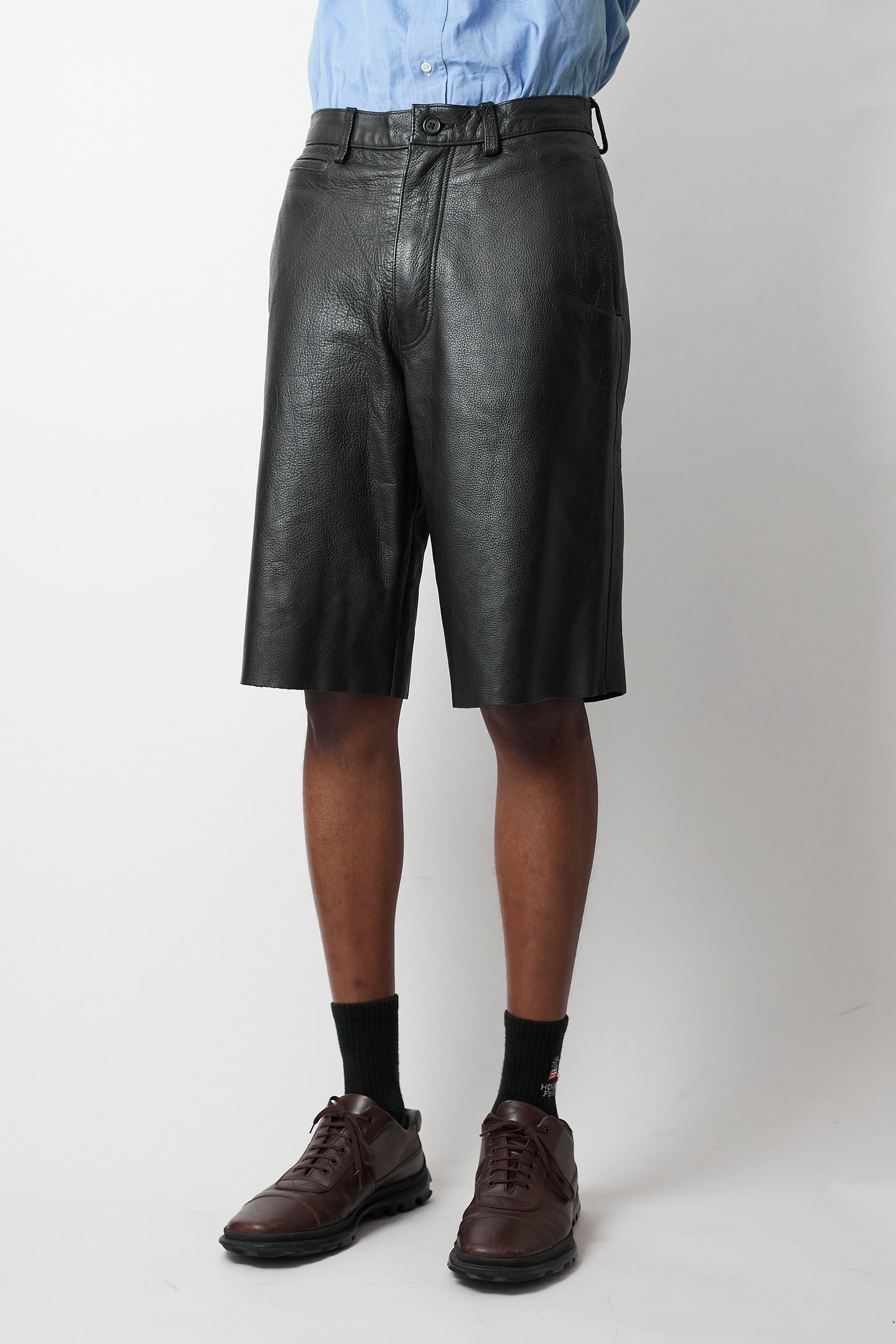 VINTAGE BLACK LEATHER SHORT PANTS